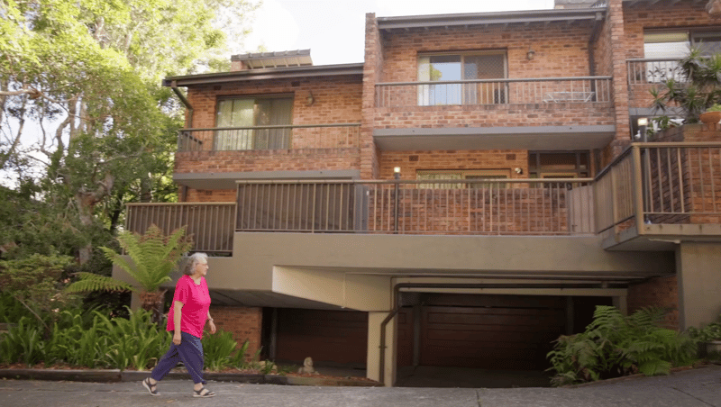 Wendy-ApartmentFront-Waverton