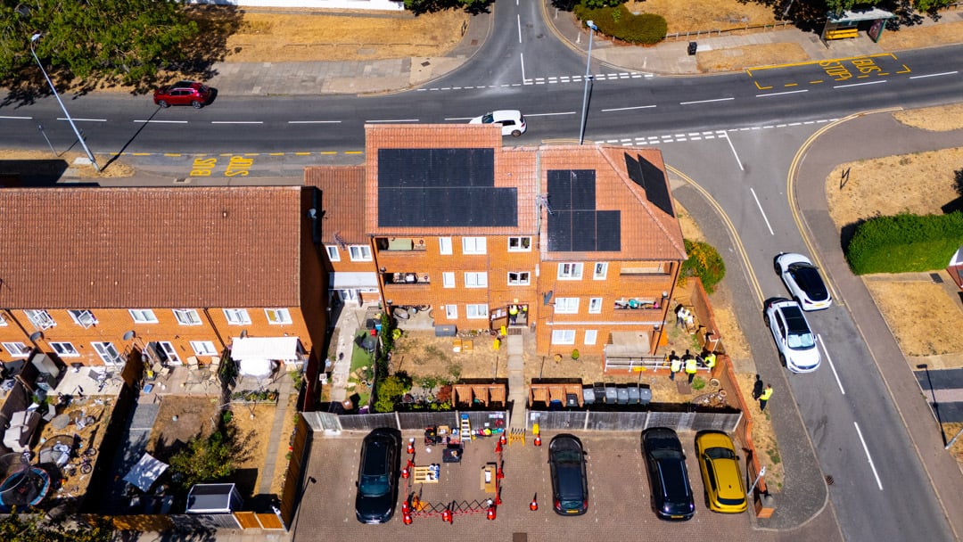 Allume joins forces with E.ON Next to cut social housing energy bills by up to 60% and pay residents for stored power