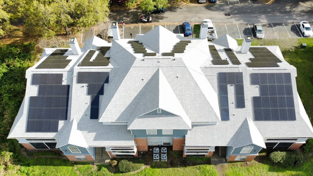 How Illinois solar incentives empower multifamily landlords and low-income renters